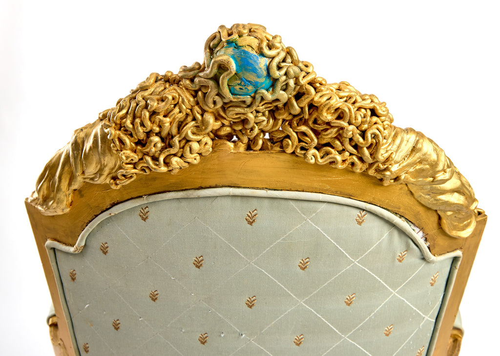 Jessica Hargreaves, Girls with the world in their hair chair (2020)