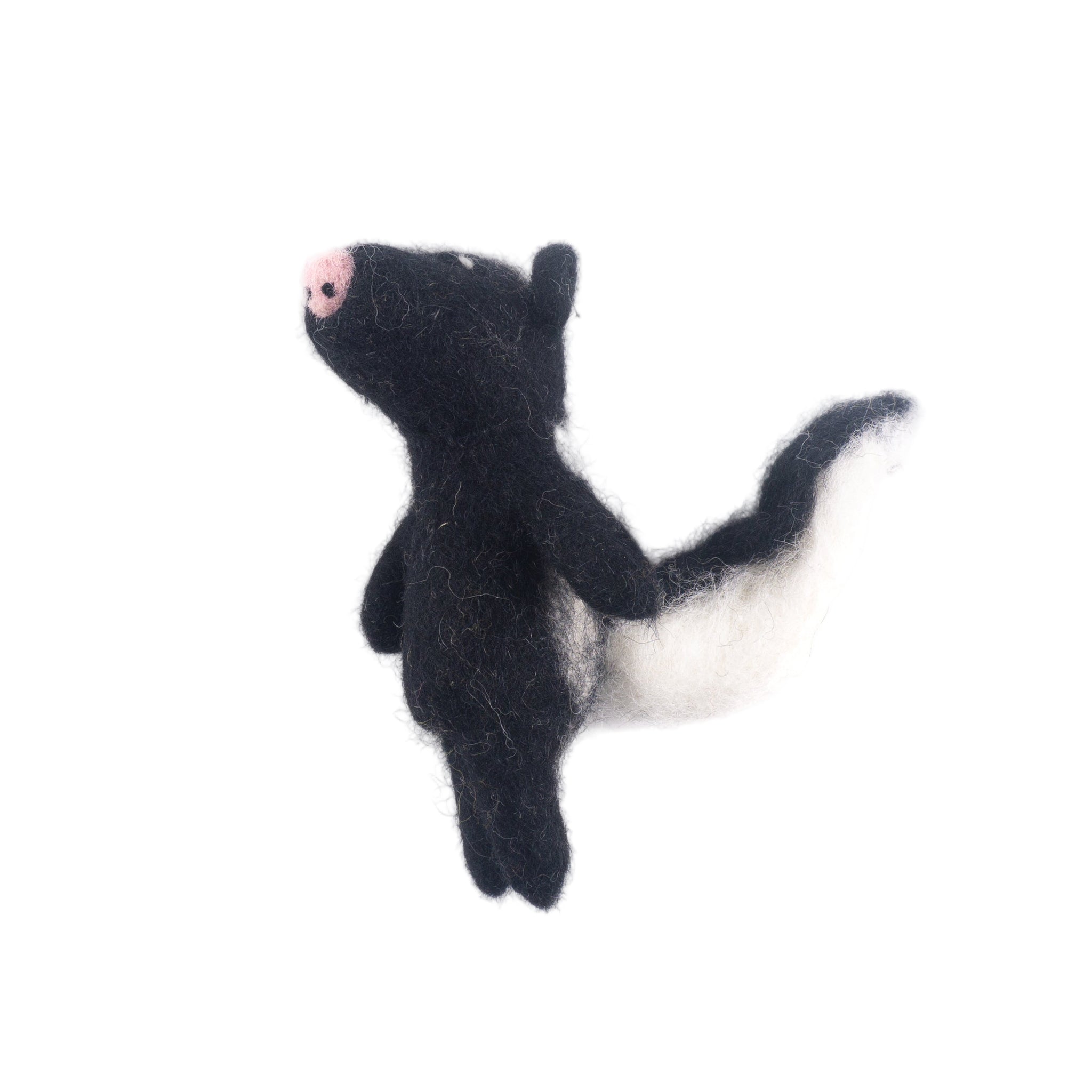 Finger Puppet – Felted Skunk
